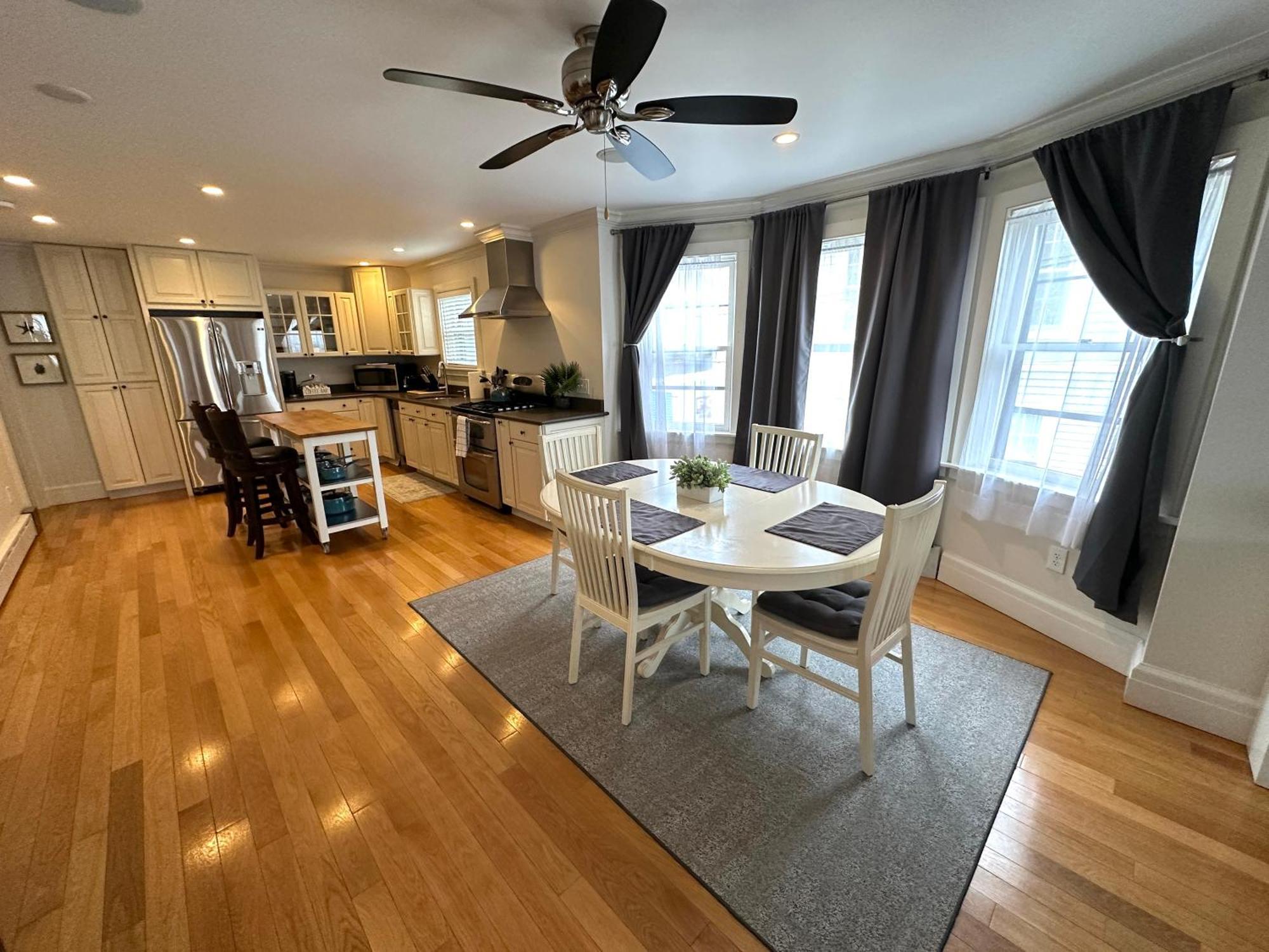 86 Drm House Apartment Newport Exterior photo